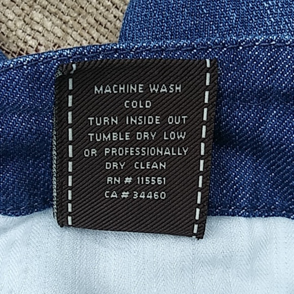 7 for All Mankind Cropped A pocket capri - Picture 6 of 7